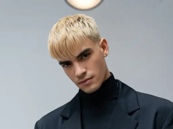 Blond włosy u chłopaka: Jaką farbę wybrać? Top 5 marek